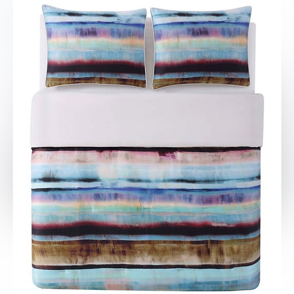 VINCE CAMUTO “Alice” Duvet Set T/TXL - Picture 4 of 9